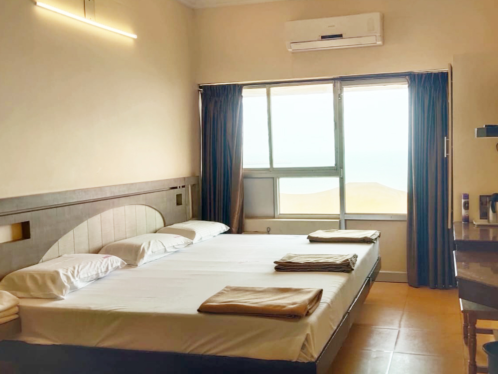 sunrise view hotel in kanyakumari